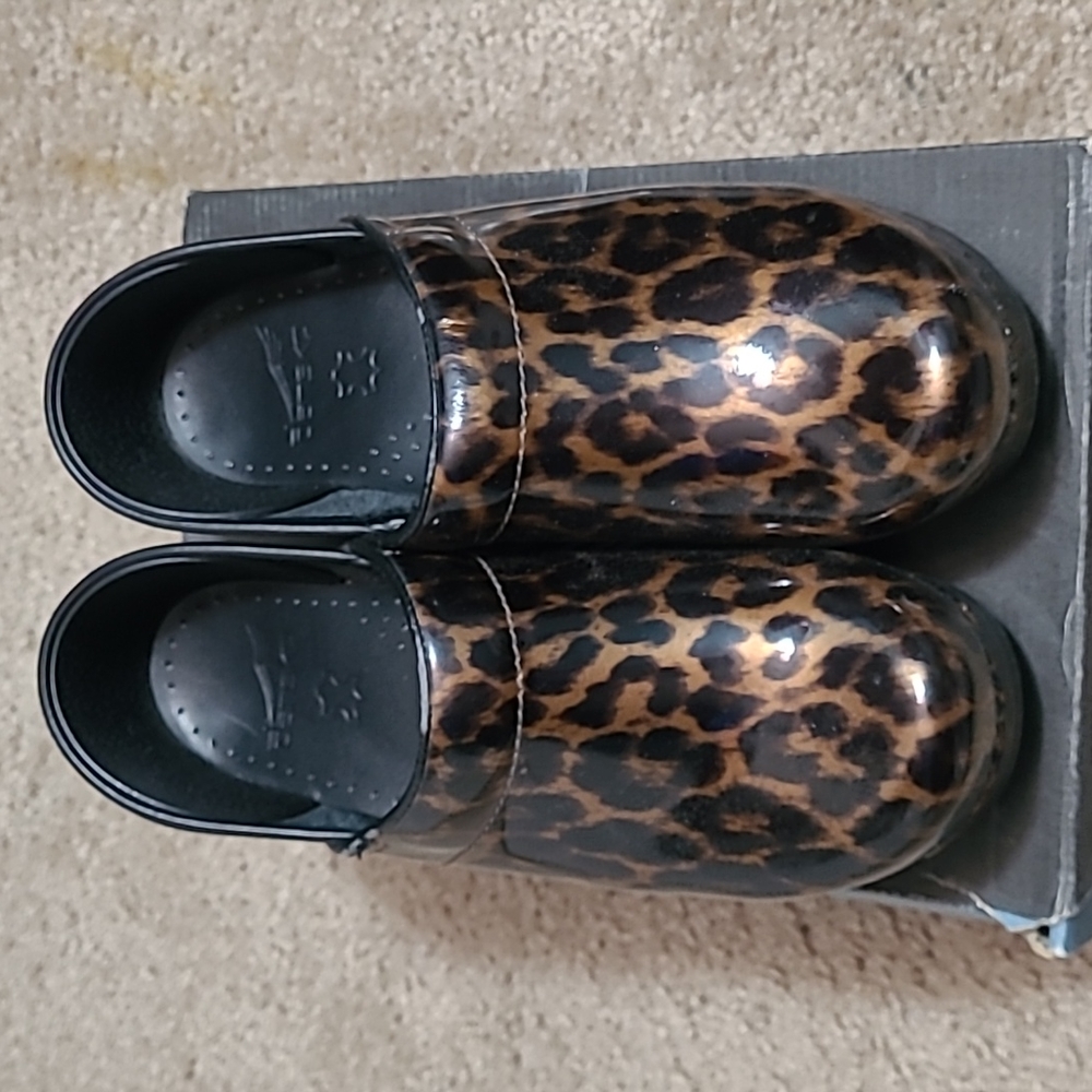 Dansko Patent Leather Leopard print